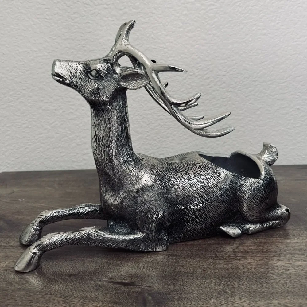 Elegant Silver Reindeer Holiday Christmas Wine Bottle Display Stand Holder